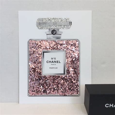 Wall Art Sparkly Chanel 